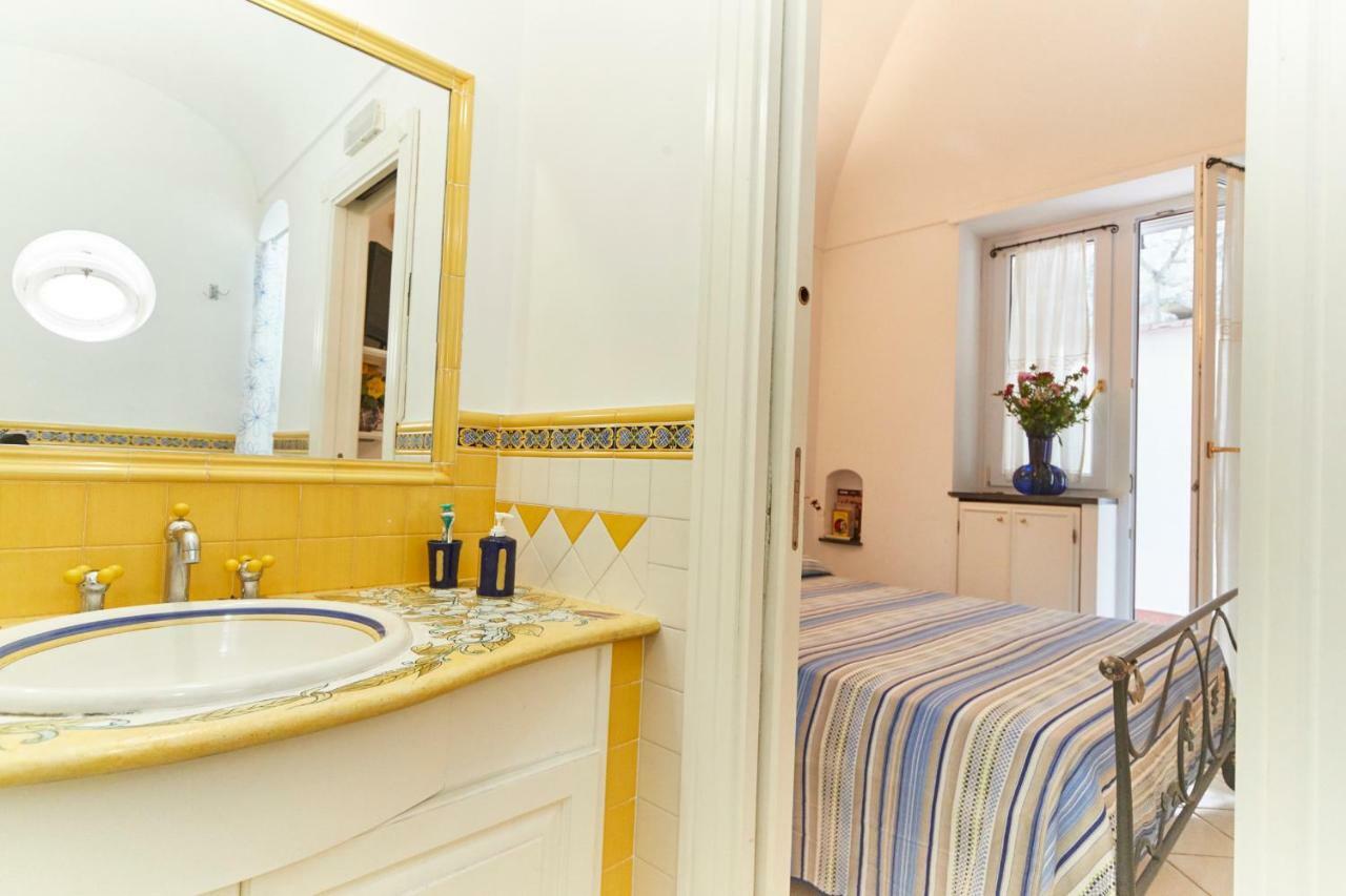 Villa Chiara Capri Marina Grande Экстерьер фото